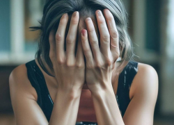 Как глава Камышина Станислав Зинченко "прославился" на всю Россию со своей поздравительной открыткой матери погибшего в СВО солдата 