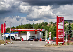 В Волгоградской области бензин продолжает бить рекорды  дороговизны