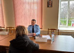 С какими вопросами пришли камышане на прием к заместителю прокурора Волгоградской области?