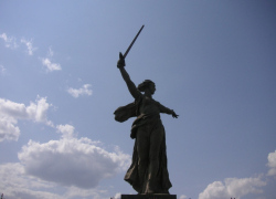 Жители Камышина не смогли помочь Родине-матери стать символом новых денежных купюр