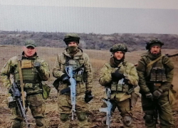 Бойцы 33-го камышинского мотострелкового полка троекратным "Ура!" поздравили камышанок с 8 марта с фронта (ВИДЕО)