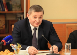 Андрей Бочаров объявил дополнительными выходными для жителей Волгоградской области 1 и 2 февраля 2023 года