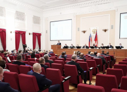 Раскол в КПРФ и "слив" эсеров: как Волгоградская Облдума вводила штрафы за нарушение QR-режима, - "Блокнот Волгограда"