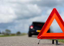 Автоледи, двигаясь по трассе с стороны Волгограда в сторону Камышина, насмерть сбила пешехода 