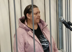 Закапывала тела пенсионеров во дворе и тратила их деньги: "опекуншу" осудили за жуткую схему  в Волгоградской области