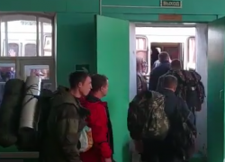 Депутаты Госдумы предлагают выплачивать мобилизованным кроме зарплаты единовременно - 300 тысяч рублей