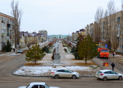 В городе Петров Вал Камышинского района переживает второе рождение центральная магистраль - проспект Пионеров