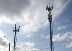 Для чего весь Камышин "утыкали" непонятными вышками, нет ли от них угроз здоровью? - камышанка