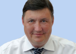 В Волгоградской областной думе депутат-журналист "презентовал" исторический вексель, выданный торговым домом Камышина