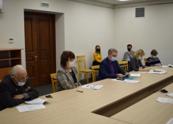 В Камышине о том, как бороться с коррупцией, решали в Центре патриотического воспитания имени Маресьева