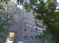 Мать пыталась спасти дочь: стали известны жуткие подробности гибели женщины, выпавшей из окна, - "Блокнот Волгограда"