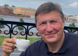 Депутат Волгоградской облдумы журналист Александр Осипов объявил об уходе из политики, - "Блокнот - Волгоград"