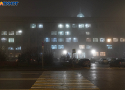 «Рвануло жутко, горит»: трое пострадали при массированной атаке ВСУ на Волгоград ночью сегодня, 16 ноября, - "Блокнот Волгограда"