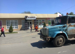 Заменить коммунальную технику в муниципалитетах  на газомоторную предложил волгоградский губернатор на форуме в Санкт-Петербурге