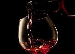 Ревнивая жена скончалась после разборки с мужем, так и не выяснив, изменял ли он ей