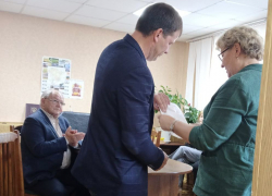 В Камышинском районе вступил в должность новый глава  Воднобуераченского сельского поселения Алексей Диденко
