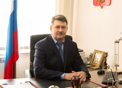 COVID-19 убил непривитого главу районного суда в Волгоградской области
