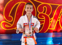 Юный дзюдоист из Камышинского района Лаврентий Ващенко стал призёром региональных соревнований 