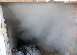 При проведении сварочных работ в Камышине случился пожар в пятиэтажке