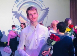 "Горящим сердцем" назван учитель географии из Камышина Виктор Новратюк - он победитель регионального конкурса среди педагогов