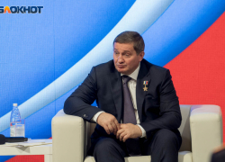 Губернатор Бочаров перечислил полмиллиона рублей на поддержку спецоперации, на сколько  пополнят спецфонд камышинские главы - пока не сообщается