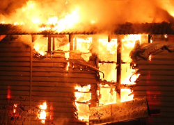 В селе Петрунино Камышинского района произошел пожар