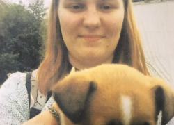 16-летняя Карина Сумарокова - девушка с красно-черными волосами пропала на пути из Краснодара в Волгоградскую область