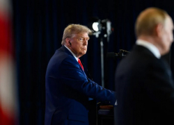 Трамп шантажирует Путина «Томагавками»: подвесил вопрос передачи ракет Киеву и смотрит на реакцию России