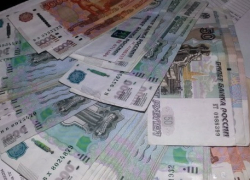 Пенсионер из Камышина лишился 60 тысяч рублей 