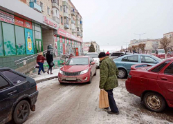 В Камышине меня напрягают опасные парковки, - камышанин