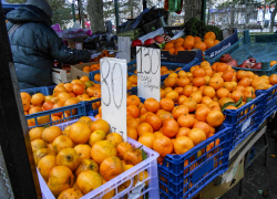 Цены на витаминные составляющие новогоднего стола неожиданно "притихли" в Волгоградской области