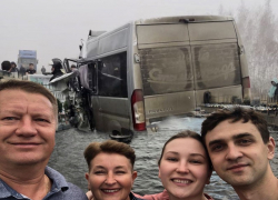 На 9-й день после гибели в ДТП семьи врачей Соловьевых мистически сгорел микроавтобус, на котором они разбились, - "Блокнот Волгограда"