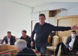 В Камышинской городской думе стало на одного члена ЛДПР меньше, но к смерти Владимира Вольфовича это отношения не имеет