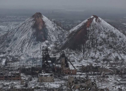 «ВСУ прорвались в Торецке с двух сторон»: на падение крепости на севере армия Украины ответила ударами с флангов