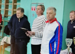 Среди команд структур администрации Камышина, муниципальных учреждений и городских предприятий самыми спортивными оказались чиновники Станислава Зинченко