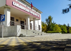 Решением Камышинского городского суда банку отказано во взыскании задолженности с местной жительницы по кредитному договору, оформленному мошенниками