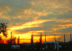 Обломки сбитого беспилотника стали причиной пожара в Волгоградской области