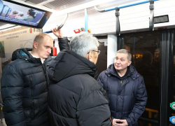 С каким результатом волгоградский губернатор и высокопоставленные чиновники прокатились в общественном транспорте сегодня, 11 января