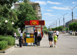 Токари, повара, пекари, кондитеры, врачи, продавцы и дворники - самые дефицитные работники в Волгоградской области в начале лета