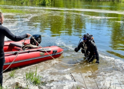 В Волгоградской области водолазы ищут тело утонувшего в праздники рыбака