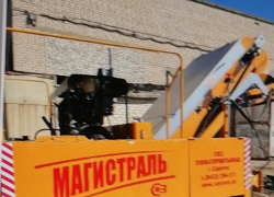 Администрация Камышина презентовала новое подметальное дорожное приобретение