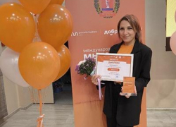 Станислав Зинченко представил в личном телеграм-канале "волонтера года" из Камышина