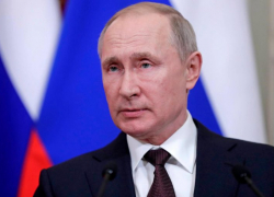 Вчера, 27 августа, Владимиир Путин выступил перед россиянами и ничего не сказал по выплатам в 10 тысяч рублей на любого ребенка в августе