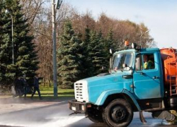 В Камышине возобновился ночной полив дорог