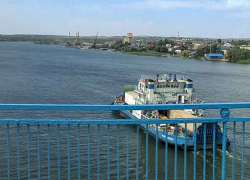 Живем на Волге, а добраться по ней хотя бы до Волгограда невозможно, почему? - камышанка