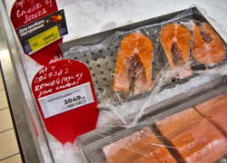 Говядина, сыры и молочная продукция подорожают в России к Новому году - что еще?