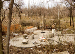 Депутат камышан в Госдуме Алексей Волоцков дал понять, что выигранного городом гранта в 100 миллионов на весь парк Текстильщиков не хватит