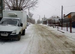 Грузовой фургон сбил девушку в Камышине