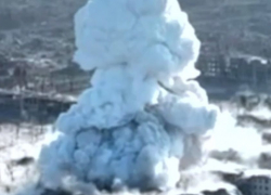 «Слон-бомба»: эксперты спорят об ударе ОДАБ-9000 по боевикам ВСУ в Волчанске, - "Блокнот - Россия" (ВИДЕО)