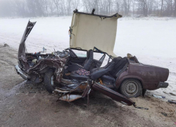 Туман и морось на трассах спровоцировали в день Рождества столкновения, съезды в кювет и падение с плотины